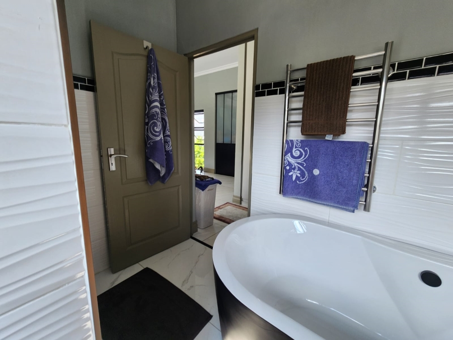 3 Bedroom Property for Sale in Leloko Lifestyle Estate North West